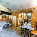 Chateau Du 19eme A La Campagne * Mangiennes